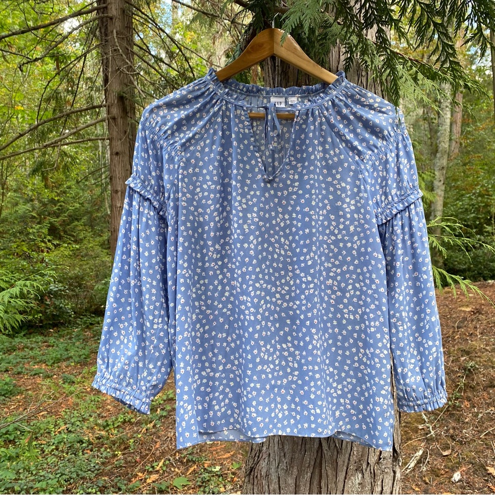 Gap blouse